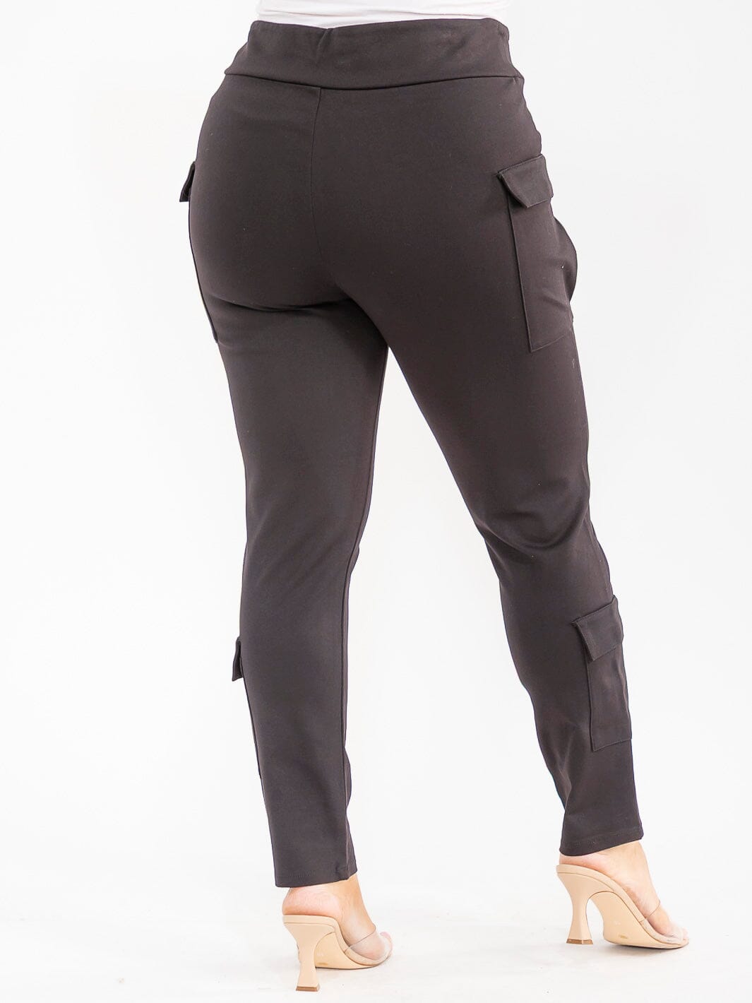 PLUS SIZE ELASTIC WAIST CARGO POCKETS SKINNY LEG PANTS