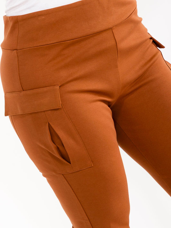 PLUS SIZE ELASTIC WAIST CARGO POCKETS SKINNY LEG PANTS