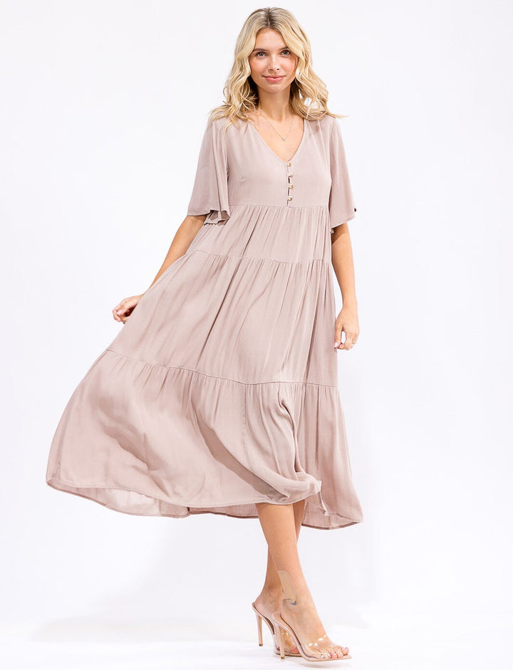 WOMEN'S SHORT SLEEVE V-NECK BUTTON UP TIERED MAXI DRESS