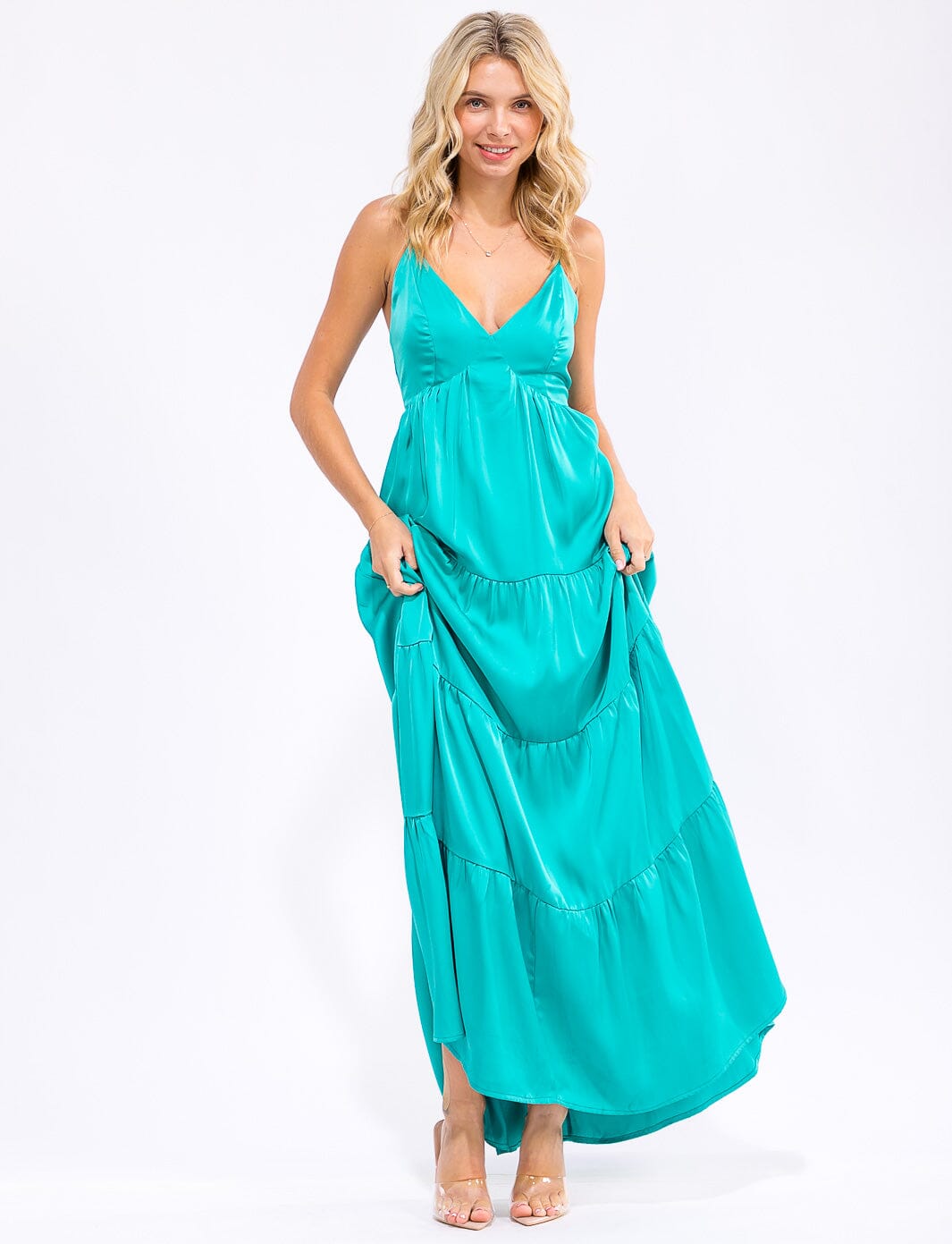 WOMEN'S SLEEVELESS V-NECK OPEN BACK TIERED MAXI DRESS