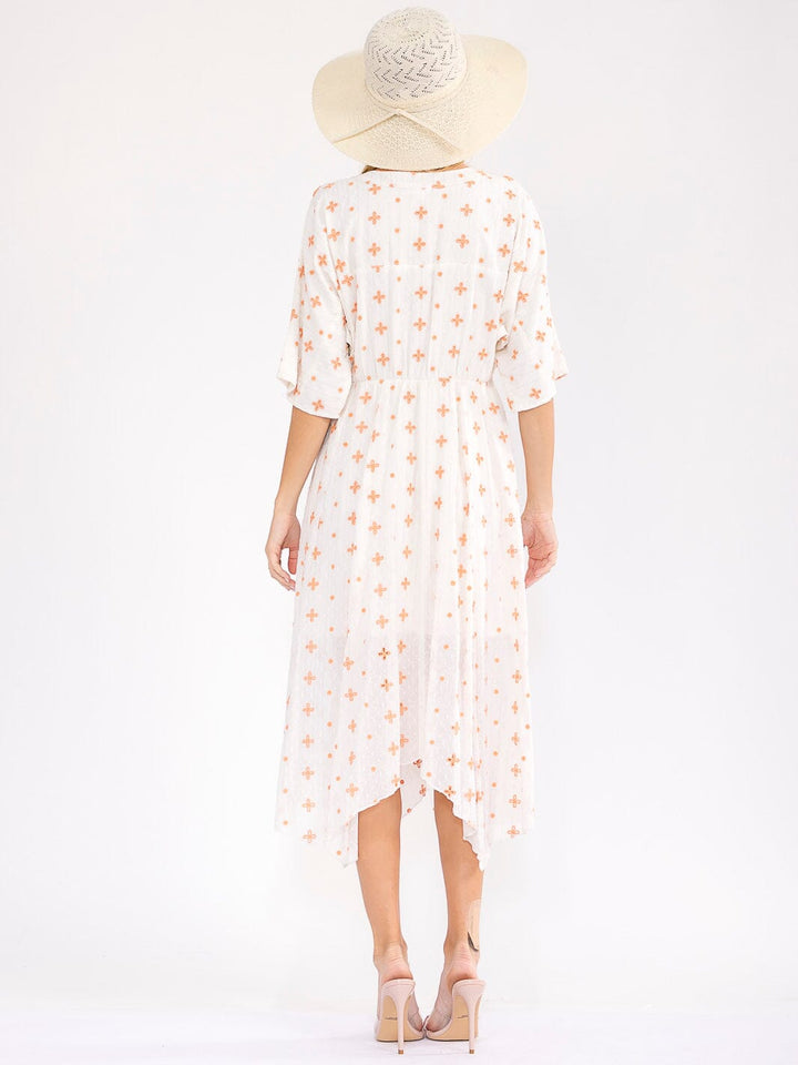 WOMEN'S SHORT SLEEVE V-NECK EYELET DETAILED MIDI DRESS