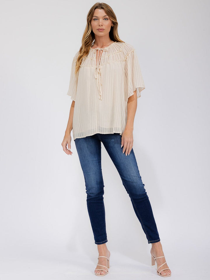 WOMEN'S SHORT SLEEVE V-NECK LOOSE FIT BLOUSE