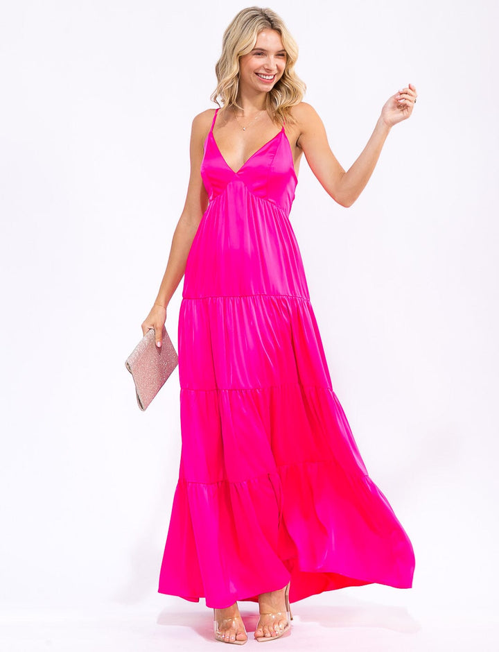 WOMEN'S SLEEVELESS V-NECK OPEN BACK TIERED MAXI DRESS