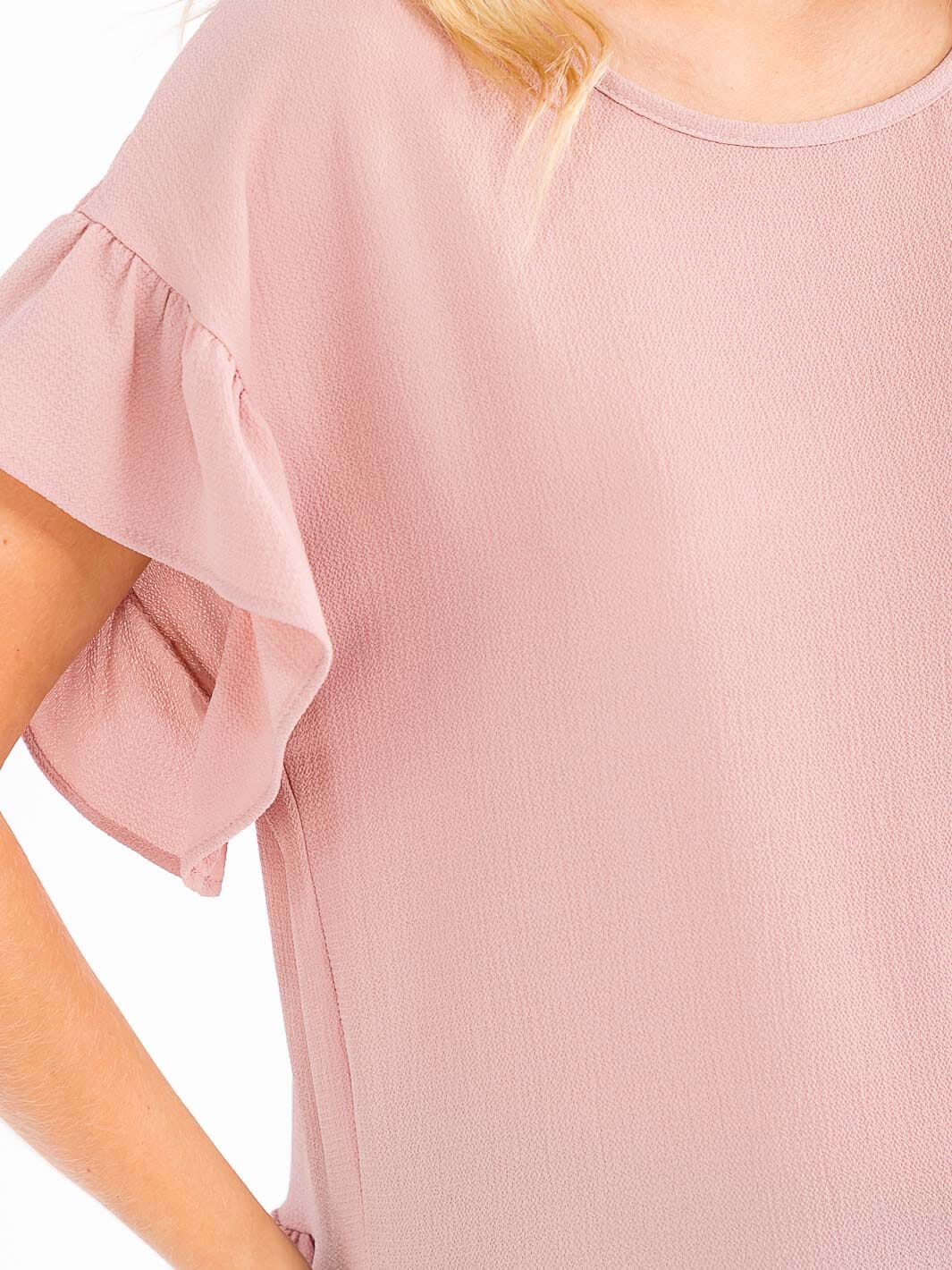 WOMEN'S SHORT RUFFLE SLEEVE TIERED BLOUSE