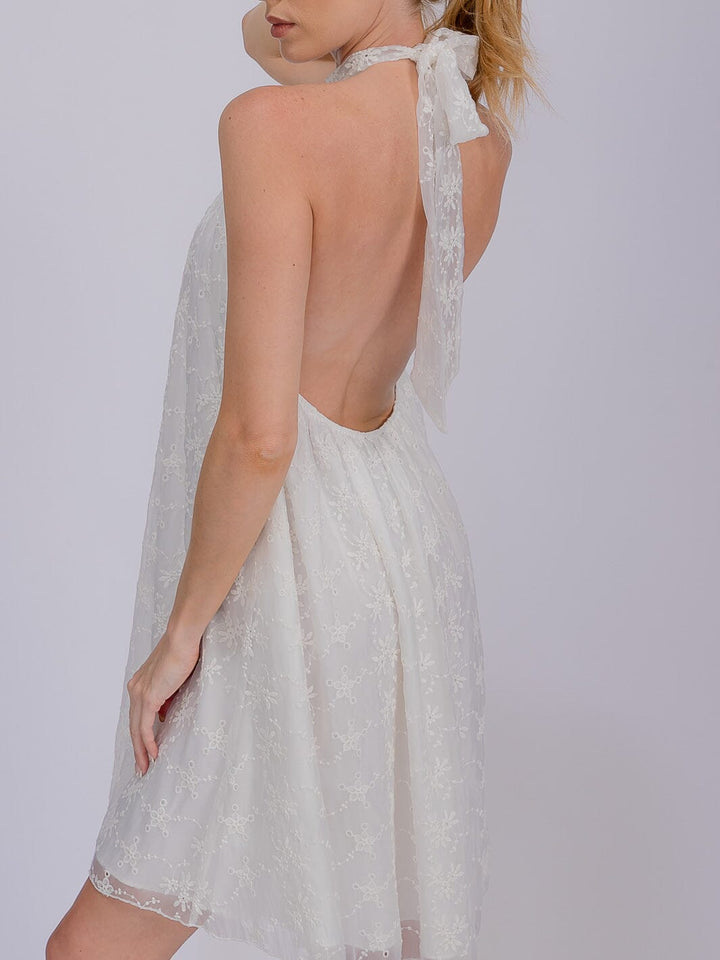 WOMEN'S SLEEVELESS HALTER NECK CROCHET FLORAL MINI DRESS