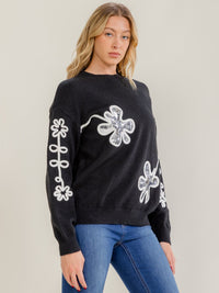 WOMEN'S LONG SLEEVE SEQUINS DETAILED PULLOVER SWEATER