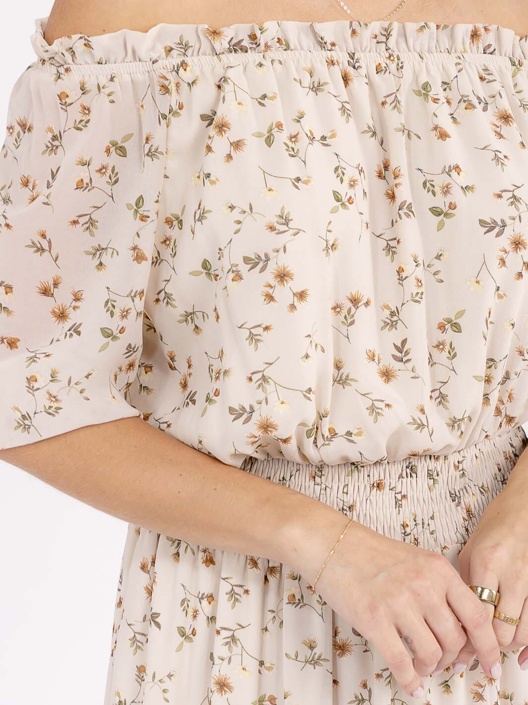 WOMEN'S SHORT SLEEVE SMOCK WAIST FLORAL TIERED MAXI DRESS