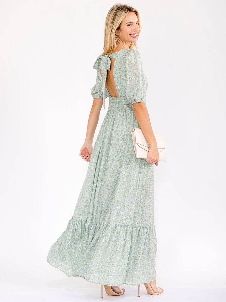 WOMEN'S SHORT SLEEVE SURPLICE SMOCK WAIST FLORAL TIERED OPEN BACK MAXI DRESS
