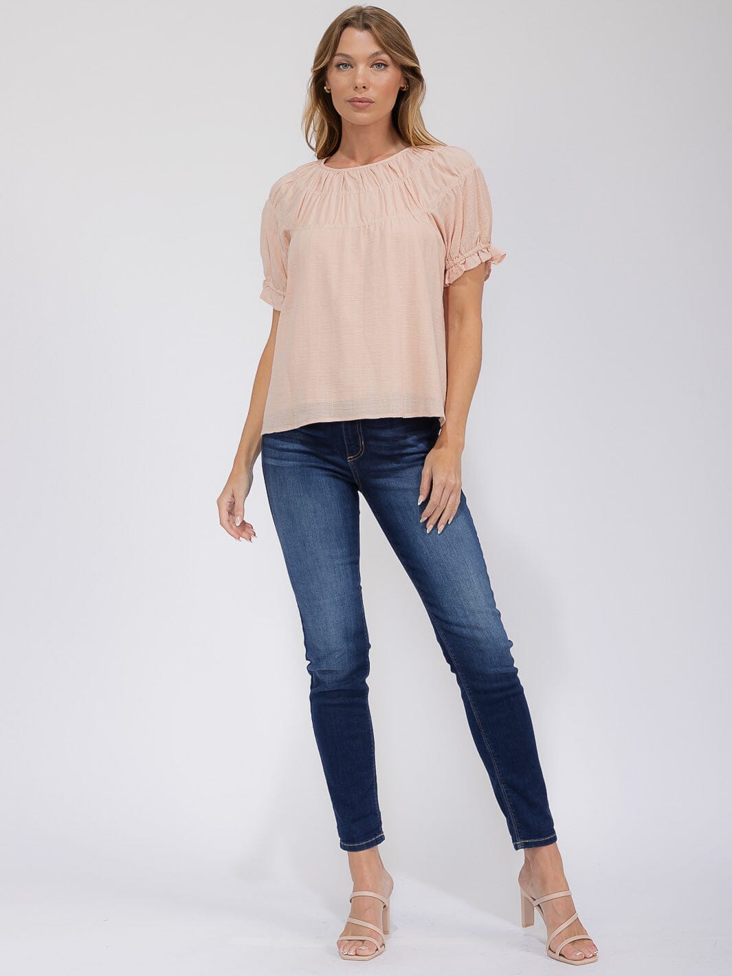 WOMEN'S SHORT SLEEVE DETAILED BLOUSE