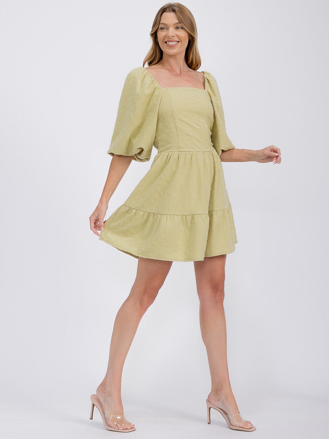 WOMEN'S SHORT PUFF SLEEVE SQUARE NECK SMOCK DETAILED TIERED MINI DRESS