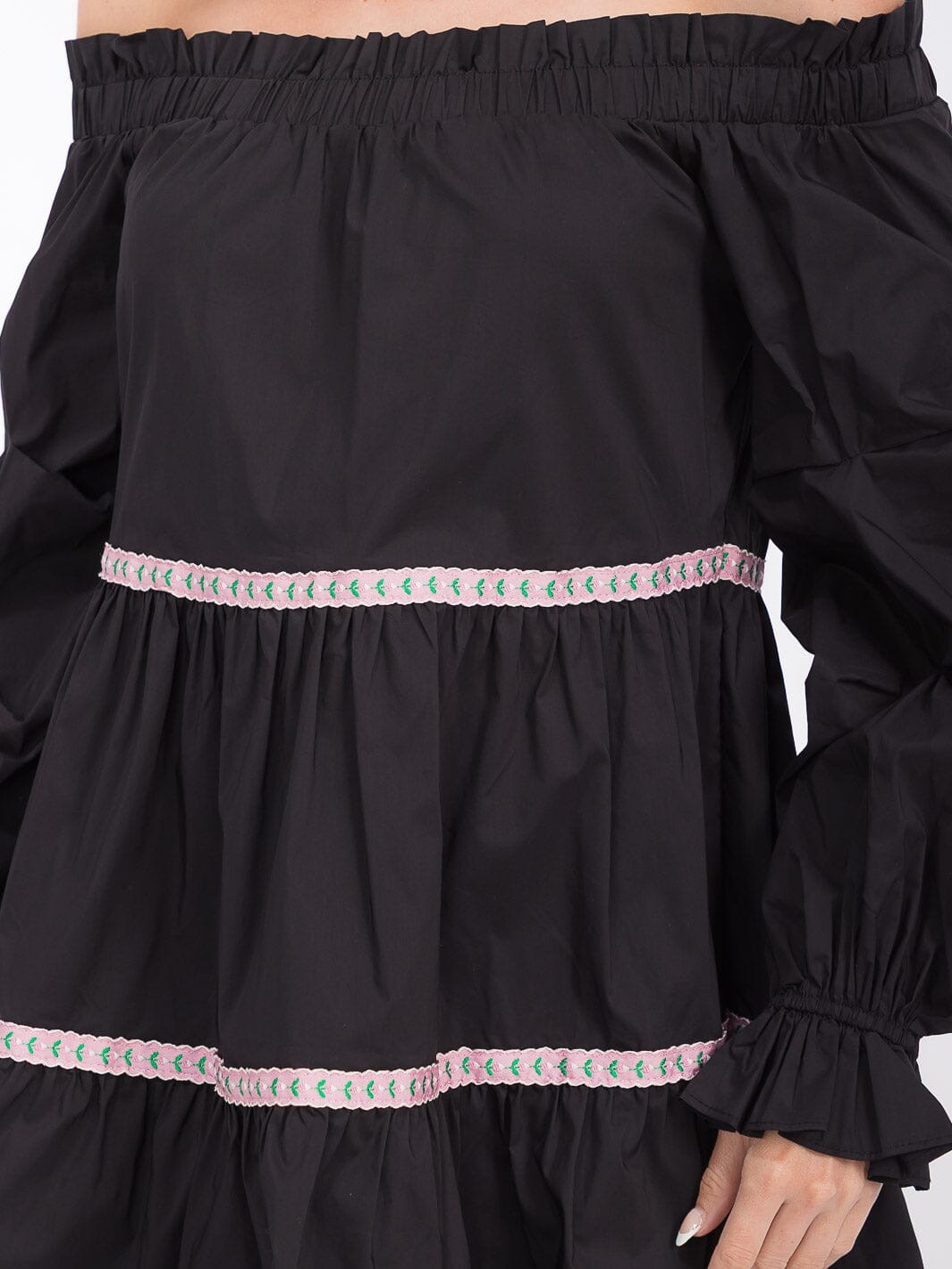 WOMEN'S LONG SLEEVE OFF SHOULDER TRIM DETAILED TIERED MINI DRESS