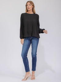 WOMEN'S LONG SLEEVE PLEATED BLOUSE