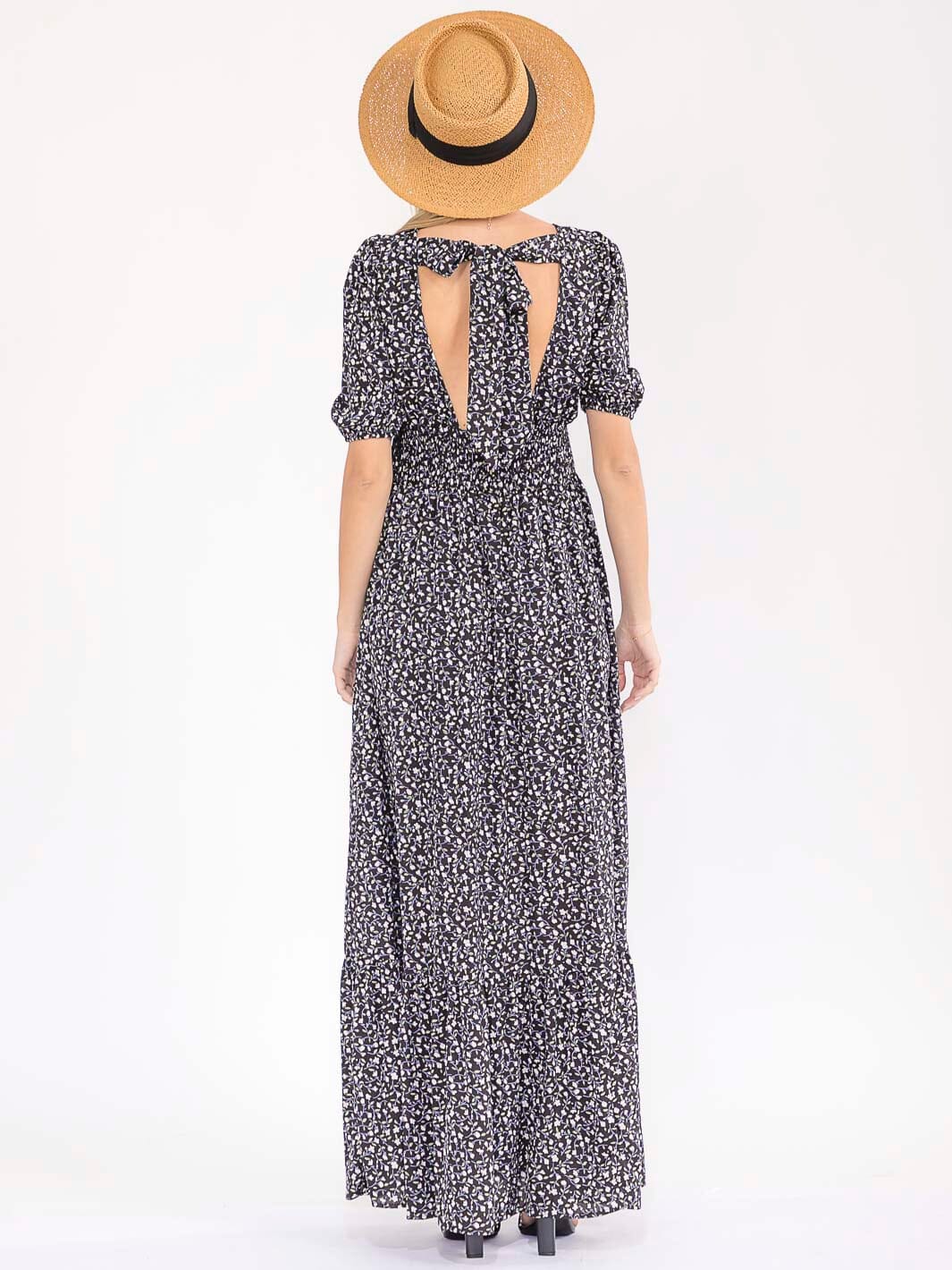 WOMEN'S SHORT SLEEVE SURPLICE SMOCK WAIST FLORAL TIERED OPEN BACK MAXI DRESS