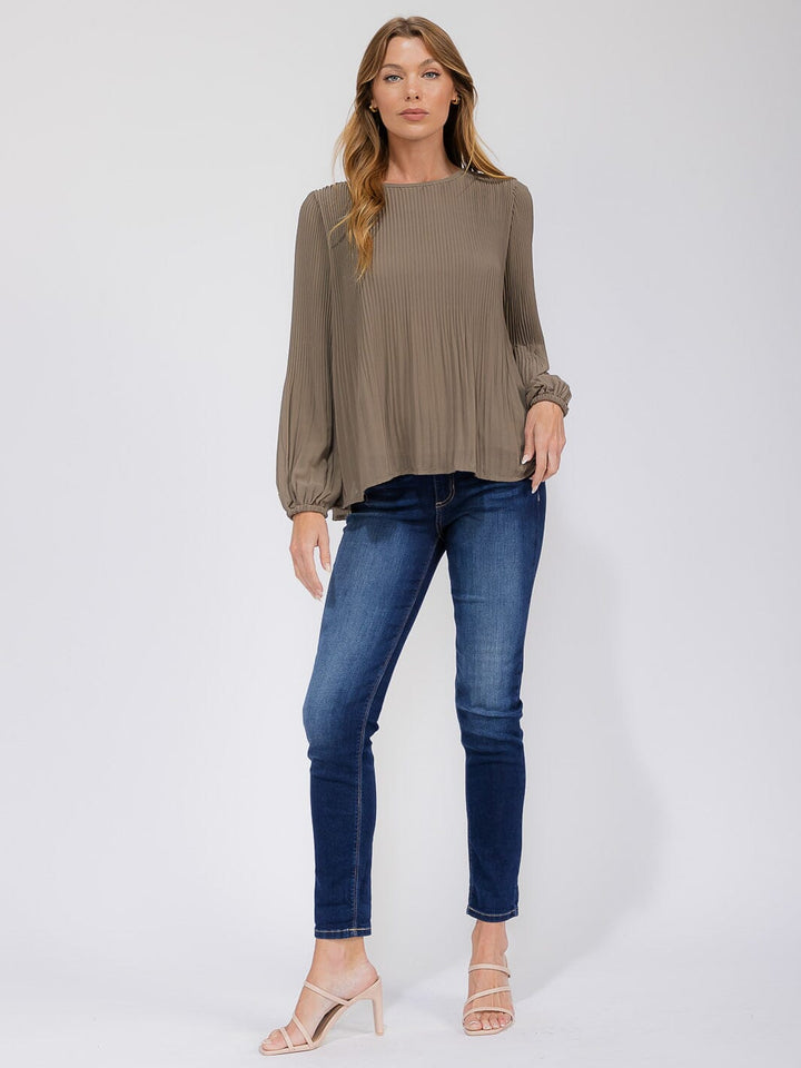 WOMEN'S LONG SLEEVE PLEATED BLOUSE