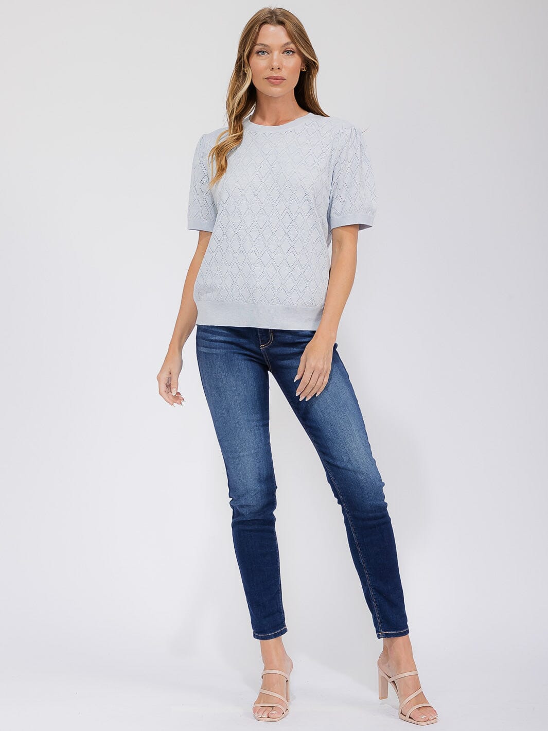 WOMEN'S SHORT SLEEVE DETAILED BLOUSE