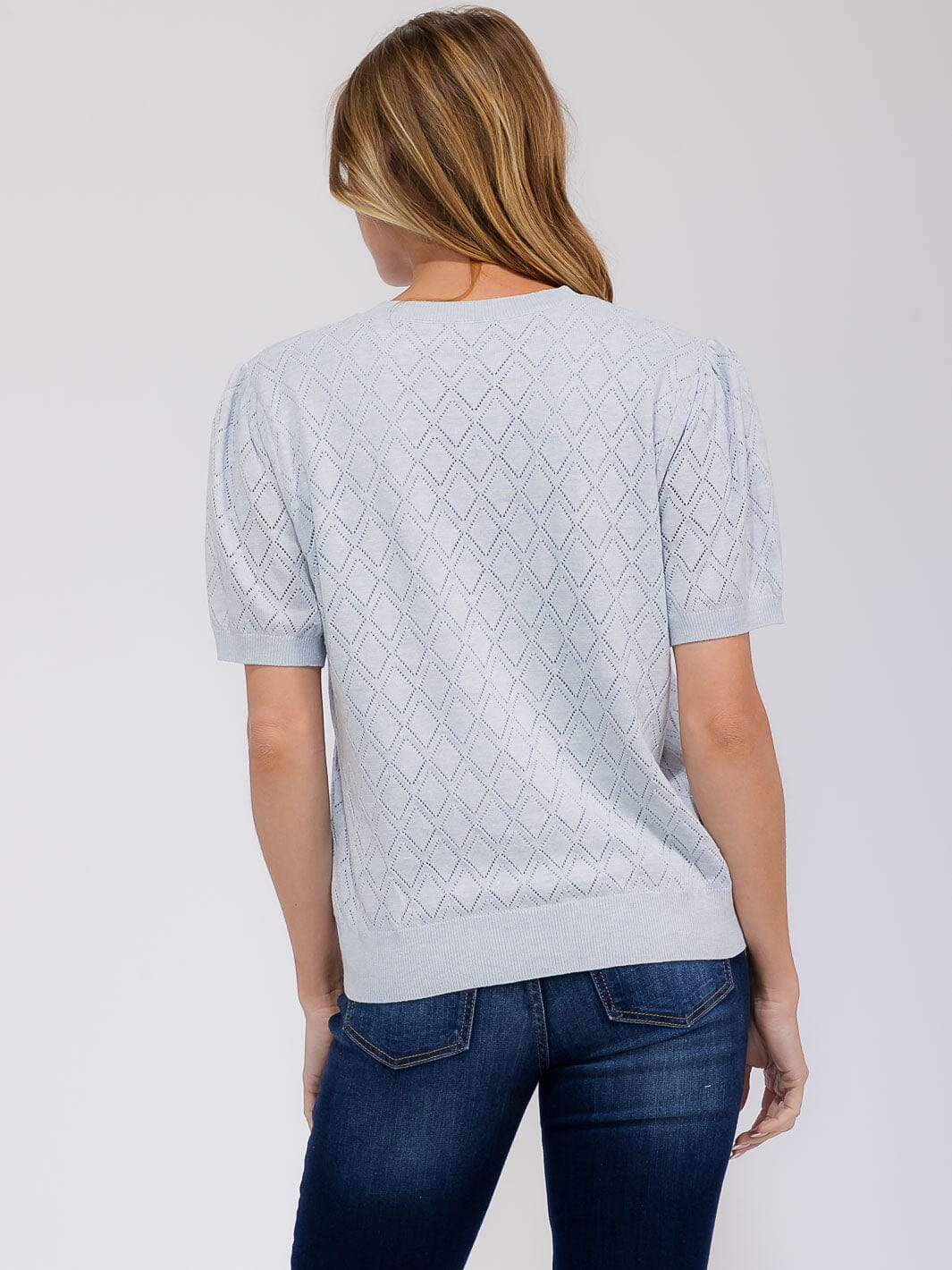 WOMEN'S SHORT SLEEVE DETAILED BLOUSE