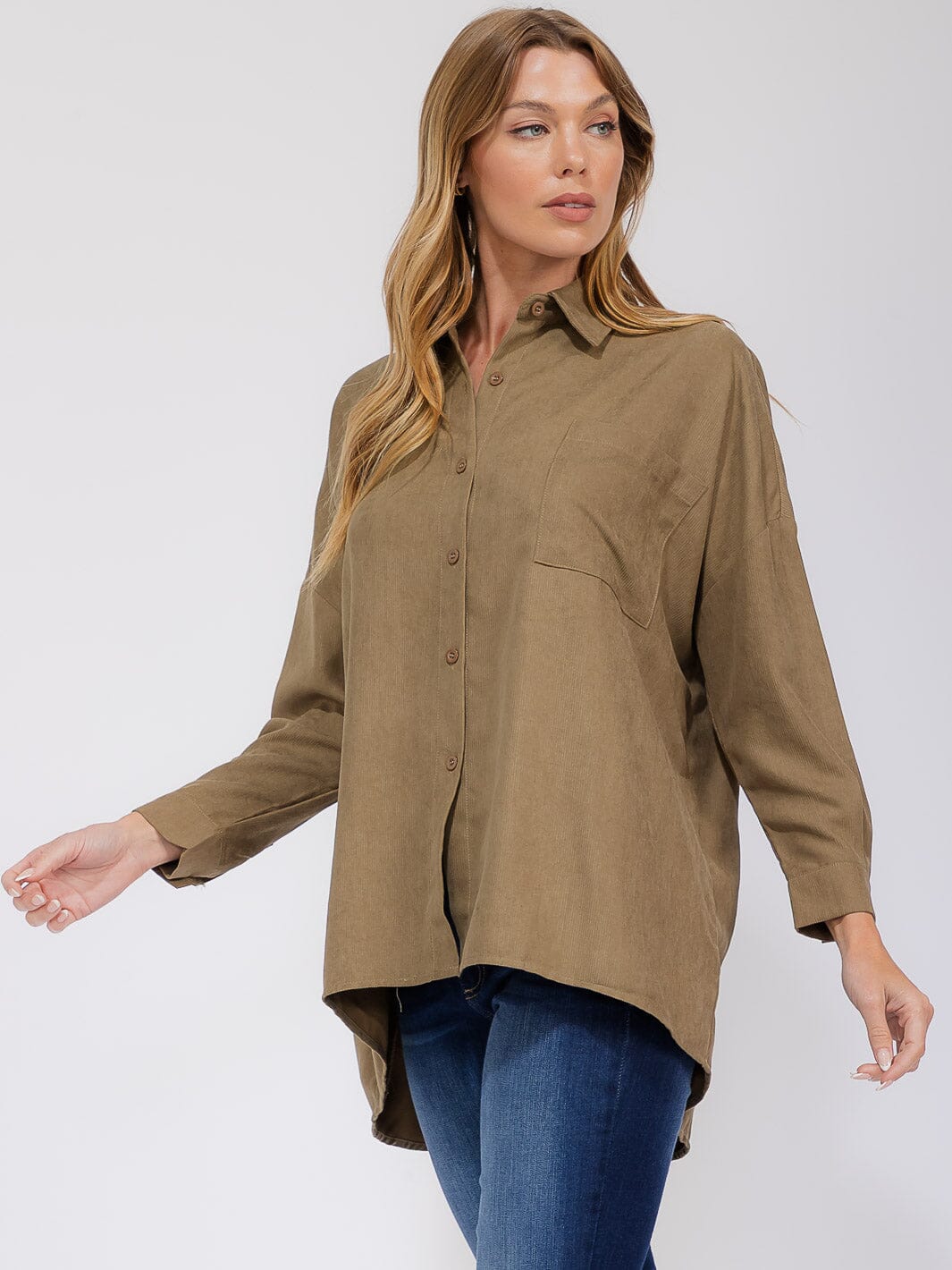 WOMEN'S LONG SLEEVE FRONT POCKET BUTTON UP HIGH-LOW CORDUROY OVERSIZED TOP