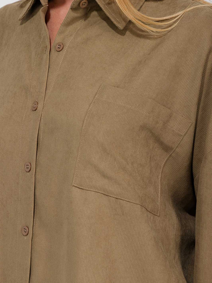 WOMEN'S LONG SLEEVE FRONT POCKET BUTTON UP HIGH-LOW CORDUROY OVERSIZED TOP