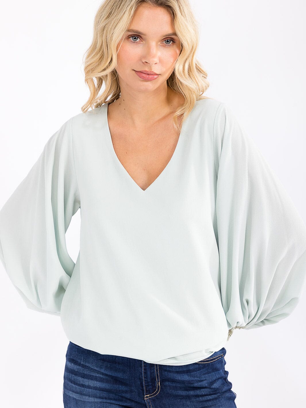 WOMEN'S LONG SLEEVE V-NECK CROCHET DETAILED LOOSE FIT BLOUSE