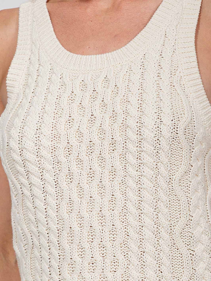 WOMEN'S SLEEVELESS KNIT TANK TOP
