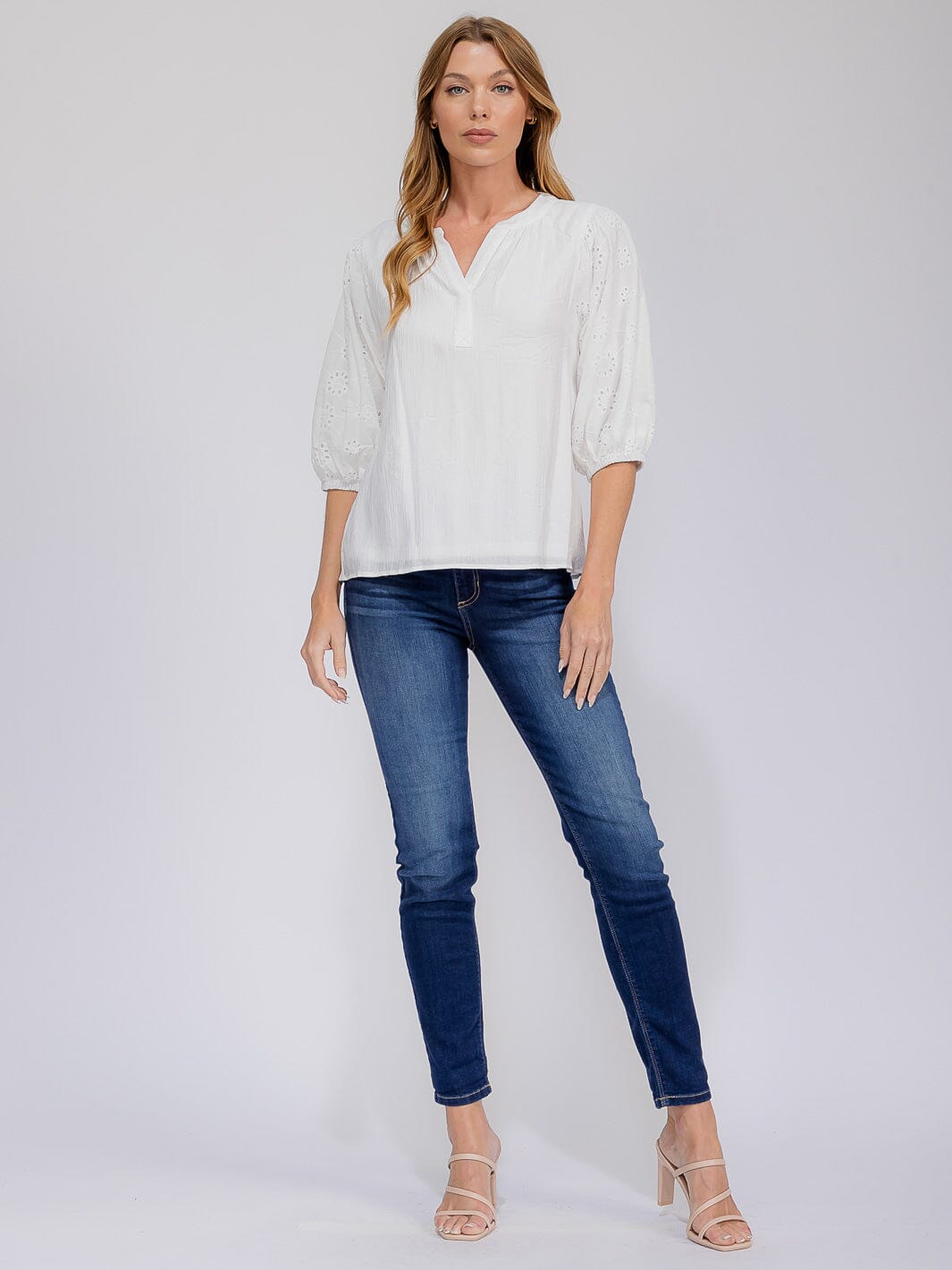 WOMEN'S SHORT EYELET SLEEVE V-NECK BLOUSE