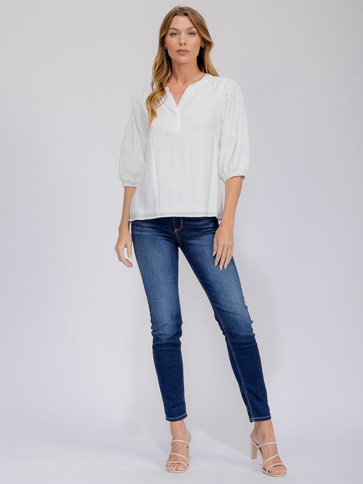 WOMEN'S SHORT EYELET SLEEVE V-NECK BLOUSE