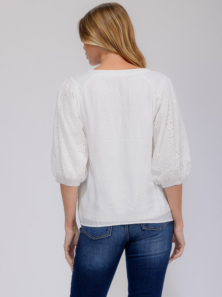 WOMEN'S SHORT EYELET SLEEVE V-NECK BLOUSE