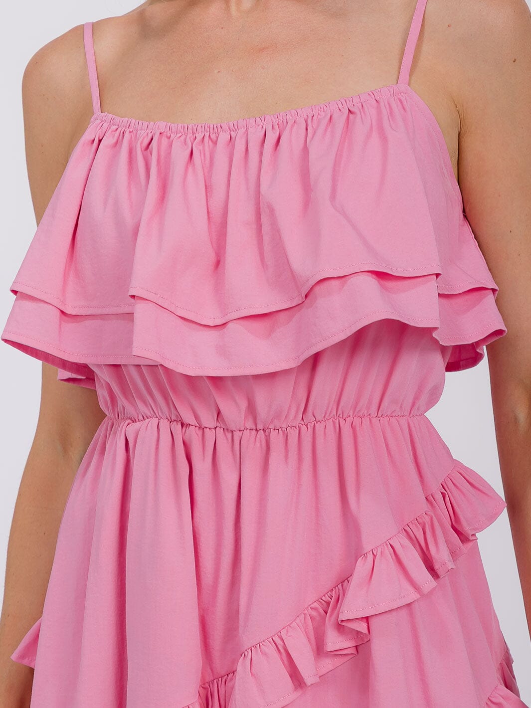WOMEN'S SLEEVELESS RUFFLE TIERED HIGH-LOW MIDI DRESS