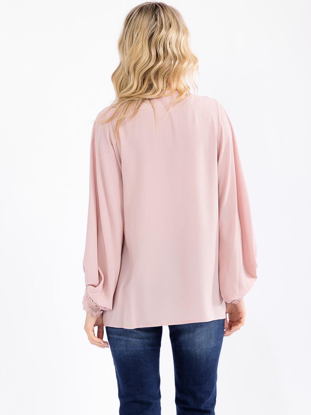 WOMEN'S LONG SLEEVE V-NECK CROCHET DETAILED LOOSE FIT BLOUSE