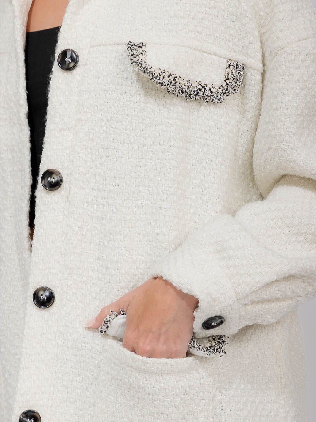 WOMEN'S LONG SLEEVE BUTTON CLOSURE FRONT POCKETS JACKET