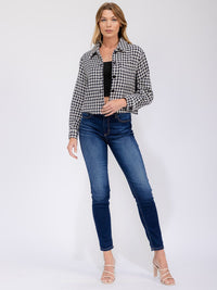 WOMEN'S LONG SLEEVE BUTTON CLOSURE FRONT POCKETS TWEDD BLAZER