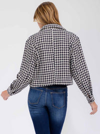 WOMEN'S LONG SLEEVE BUTTON CLOSURE FRONT POCKETS TWEDD BLAZER