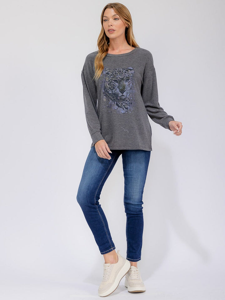 WOMEN'S LONG SLEEVE GRAPHIC TOP