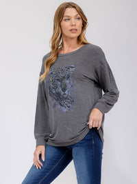 WOMEN'S LONG SLEEVE GRAPHIC TOP