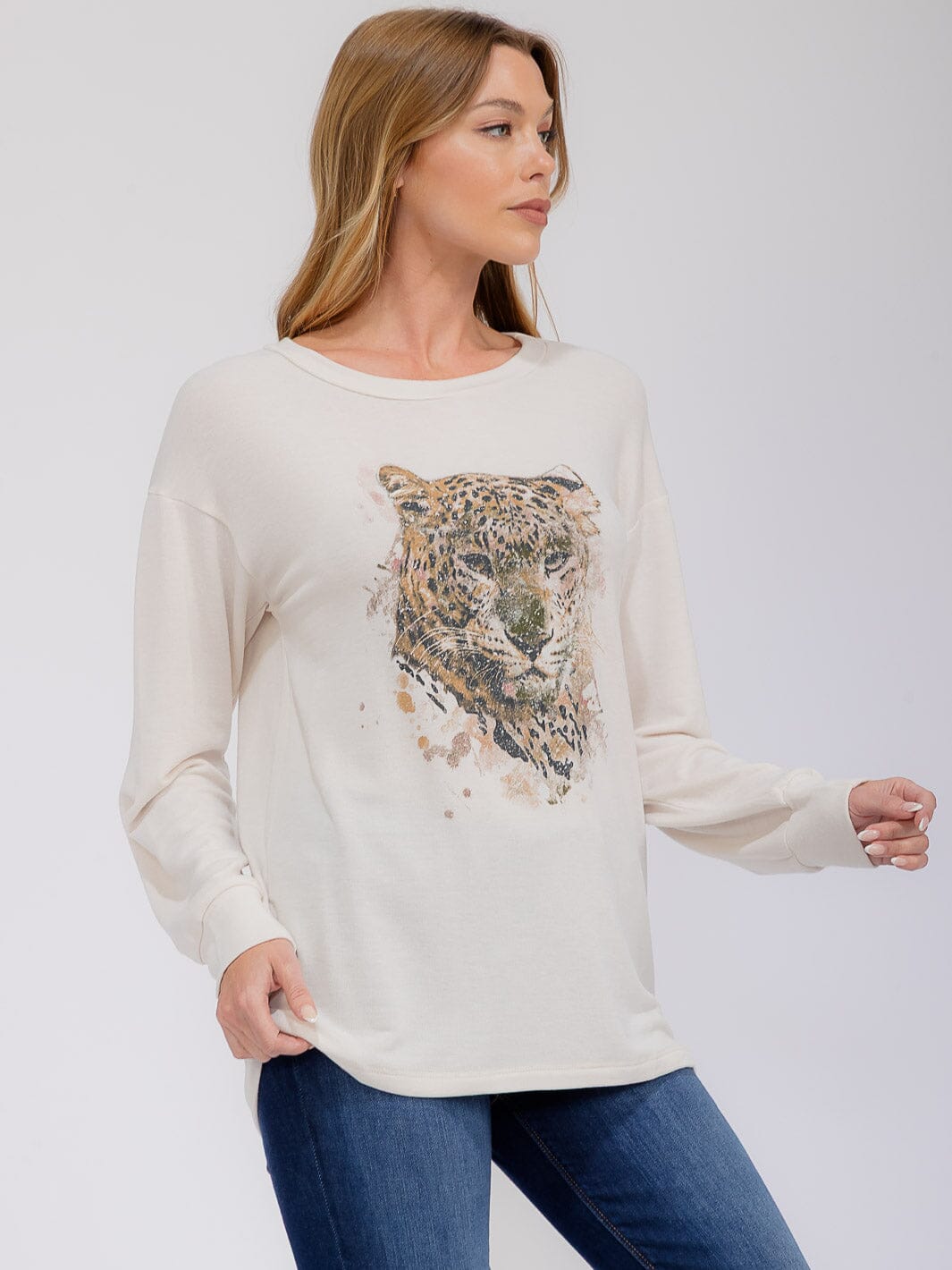 WOMEN'S LONG SLEEVE GRAPHIC TOP