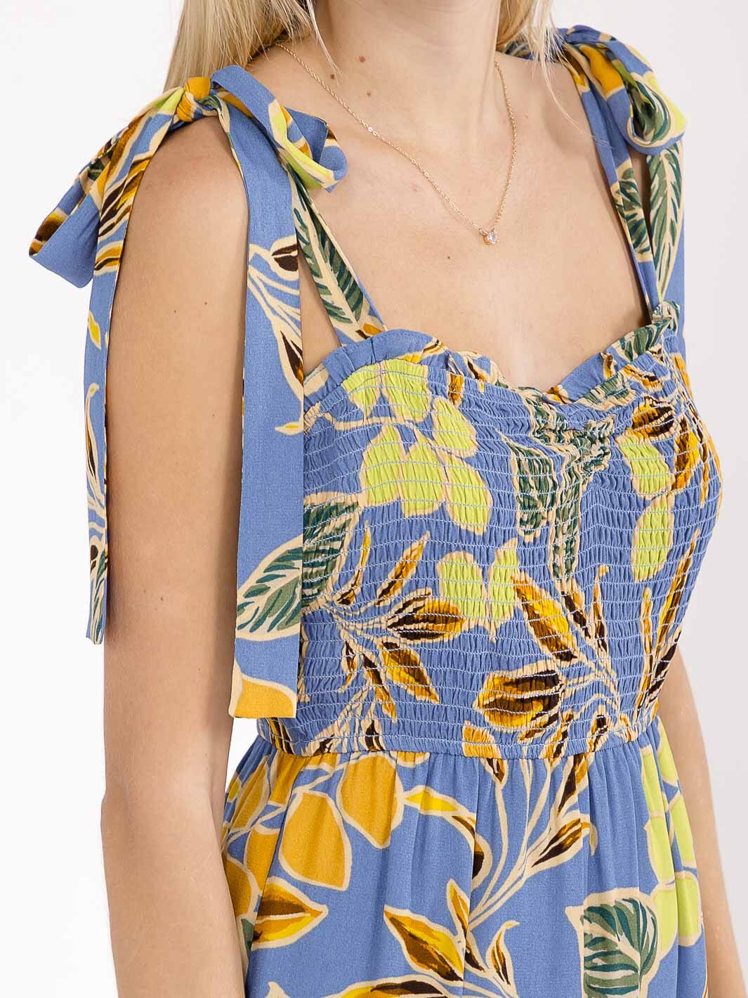 WOMEN'S SLEEVELESS V-NECK SMOCK FLORAL MAXI DRESS