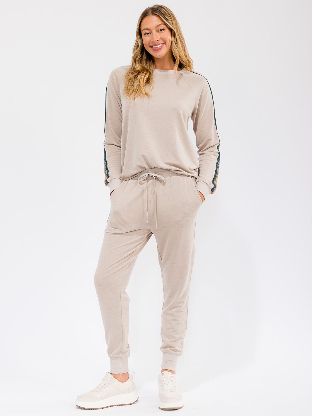 WOMEN'S LONG SLEEVE STRIPES DETAILED TOP