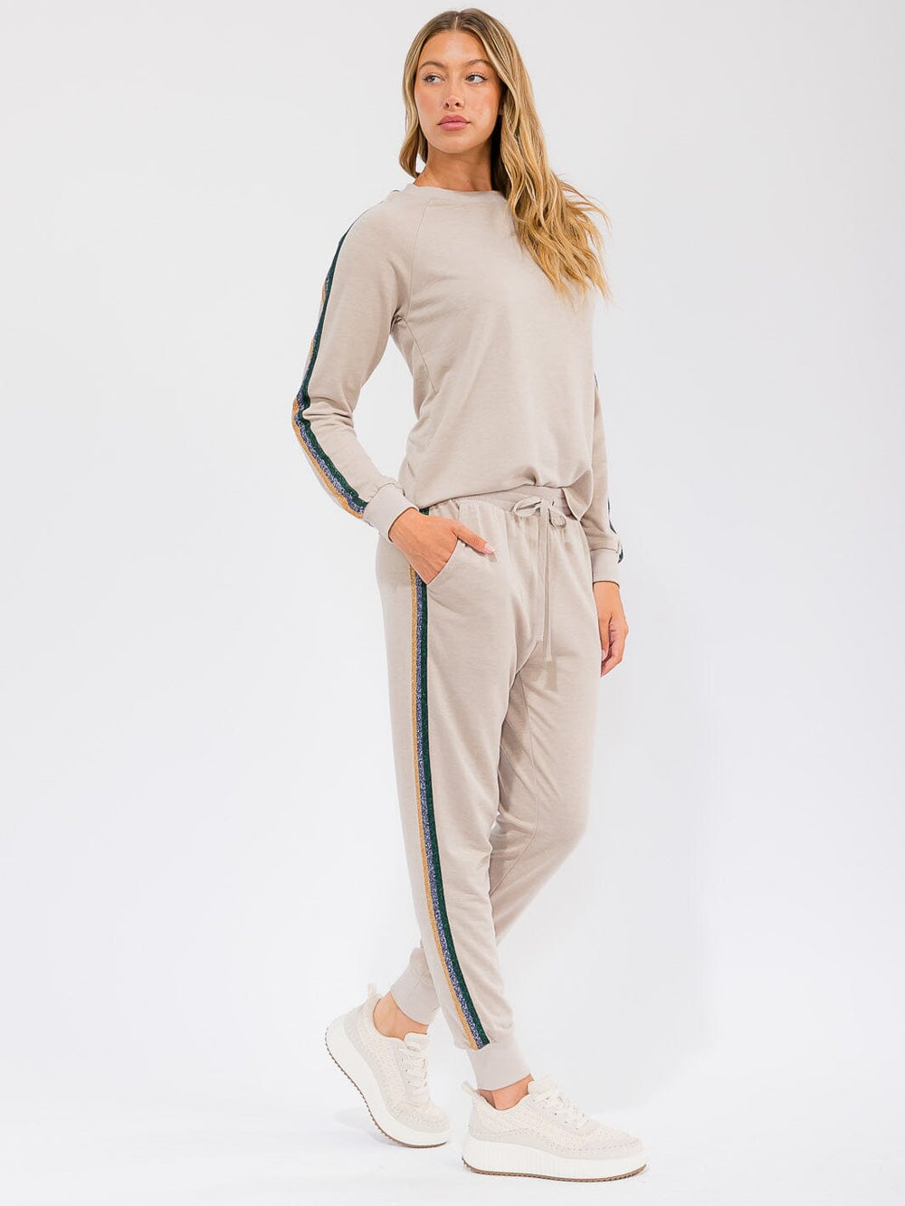 WOMEN'S LONG SLEEVE STRIPES DETAILED TOP