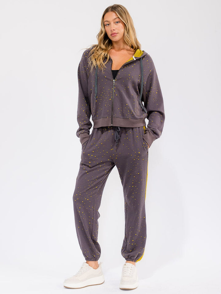 WOMEN'S ELASTIC WAIST FRONT POCKETS DISTRESS JOGGER PANTS