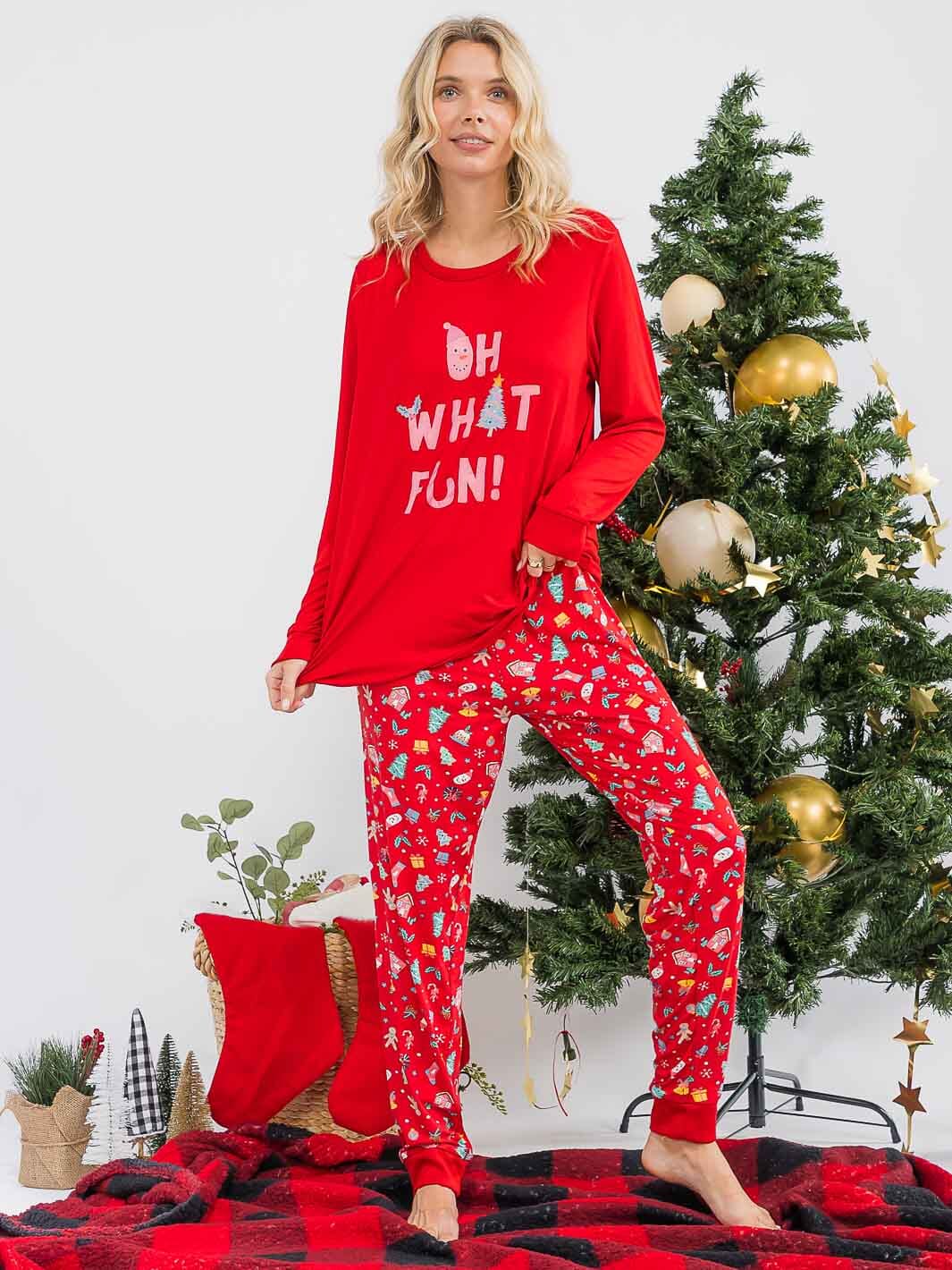 WOMEN'S LONG SLEEVE SHIRT & ELASTIC WAIST JOGGER PANTS HOLIDAY PRINT 2PC. SET