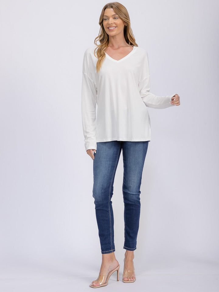 WOMEN'S LONG SLEEVE V-NECK SOLID TOP