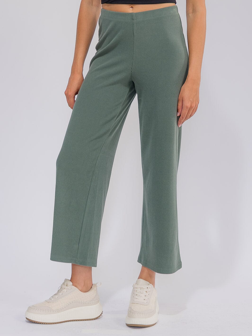WOMEN'S ELASTIC WAIST RIBBED WIDE LEG CAPRI PANTS