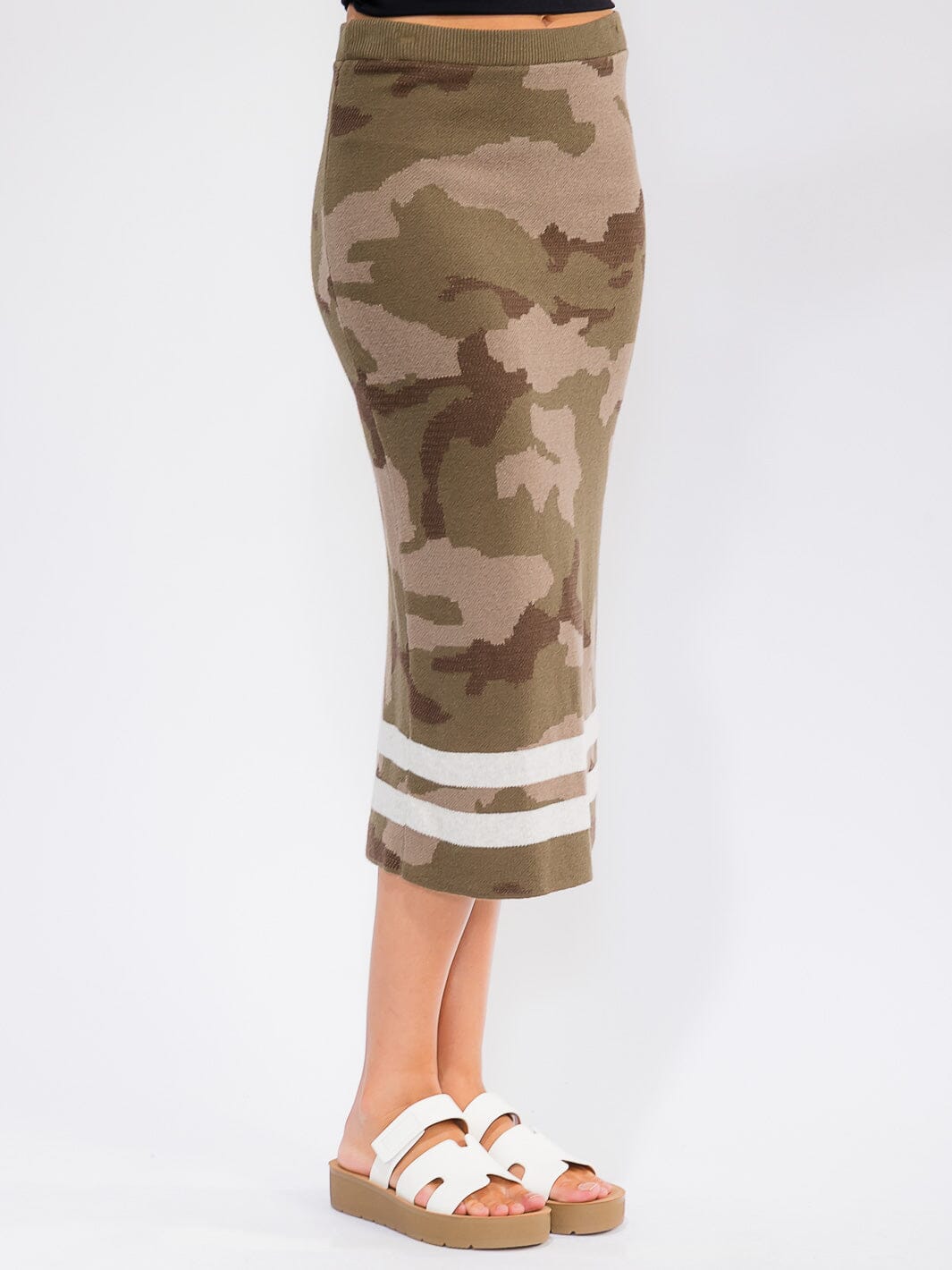 WOMEN'S ELASTIC WAIST CAMO PRINT MIDI SKIRT
