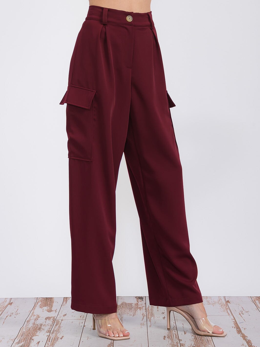 WOMEN'S BUTTON CLOSURE CARGO POCKETS WIDE LEG PANTS