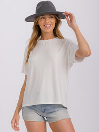 WOMEN'S SHORT SLEEVE SOLID TOP