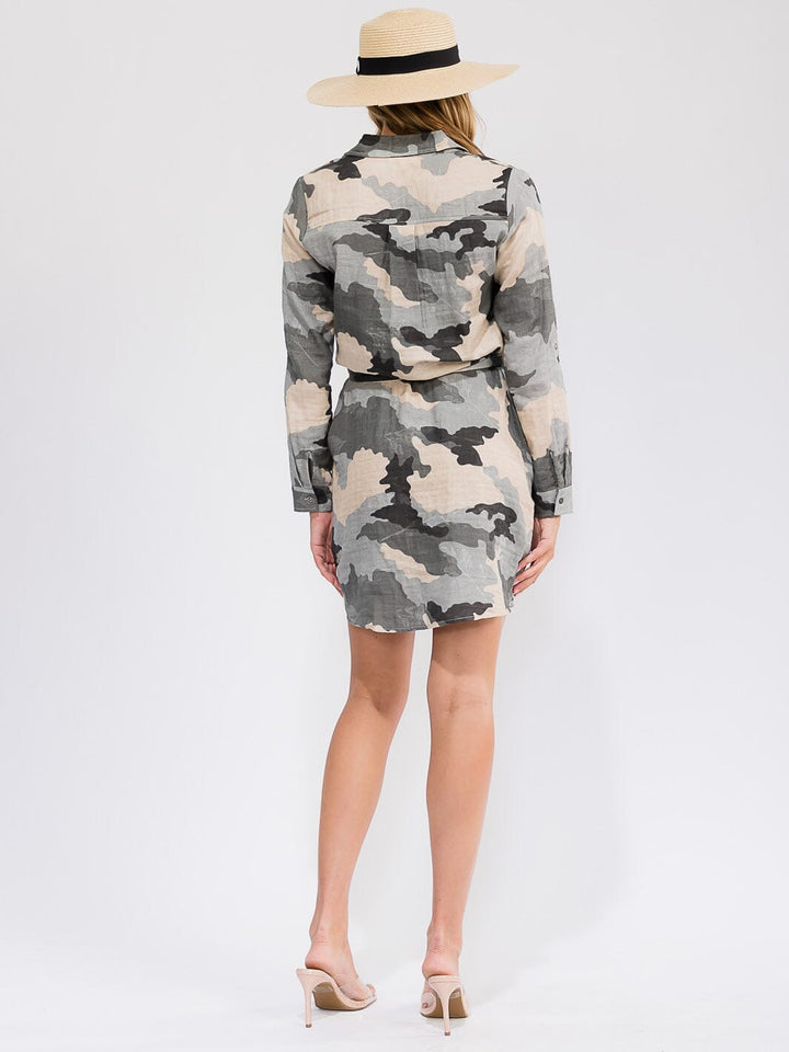WOMEN'S LONG SLEEVE BUTTON UP FRONT POCKETS SELF TIE CAMO PRINT MINI DRESS