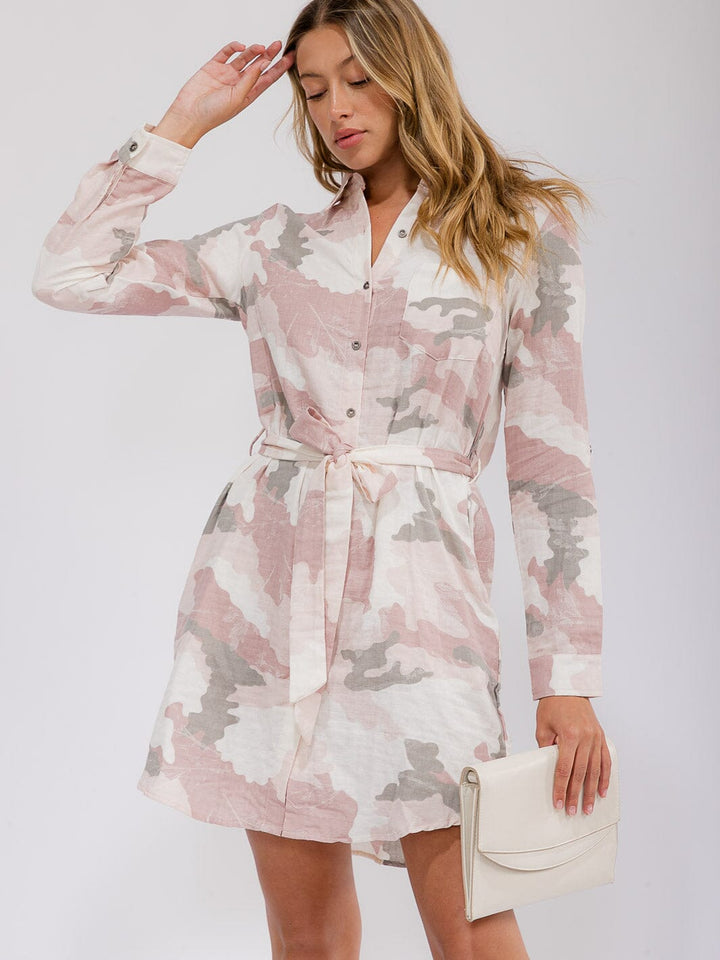 WOMEN'S LONG SLEEVE BUTTON UP FRONT POCKETS SELF TIE CAMO PRINT MINI DRESS