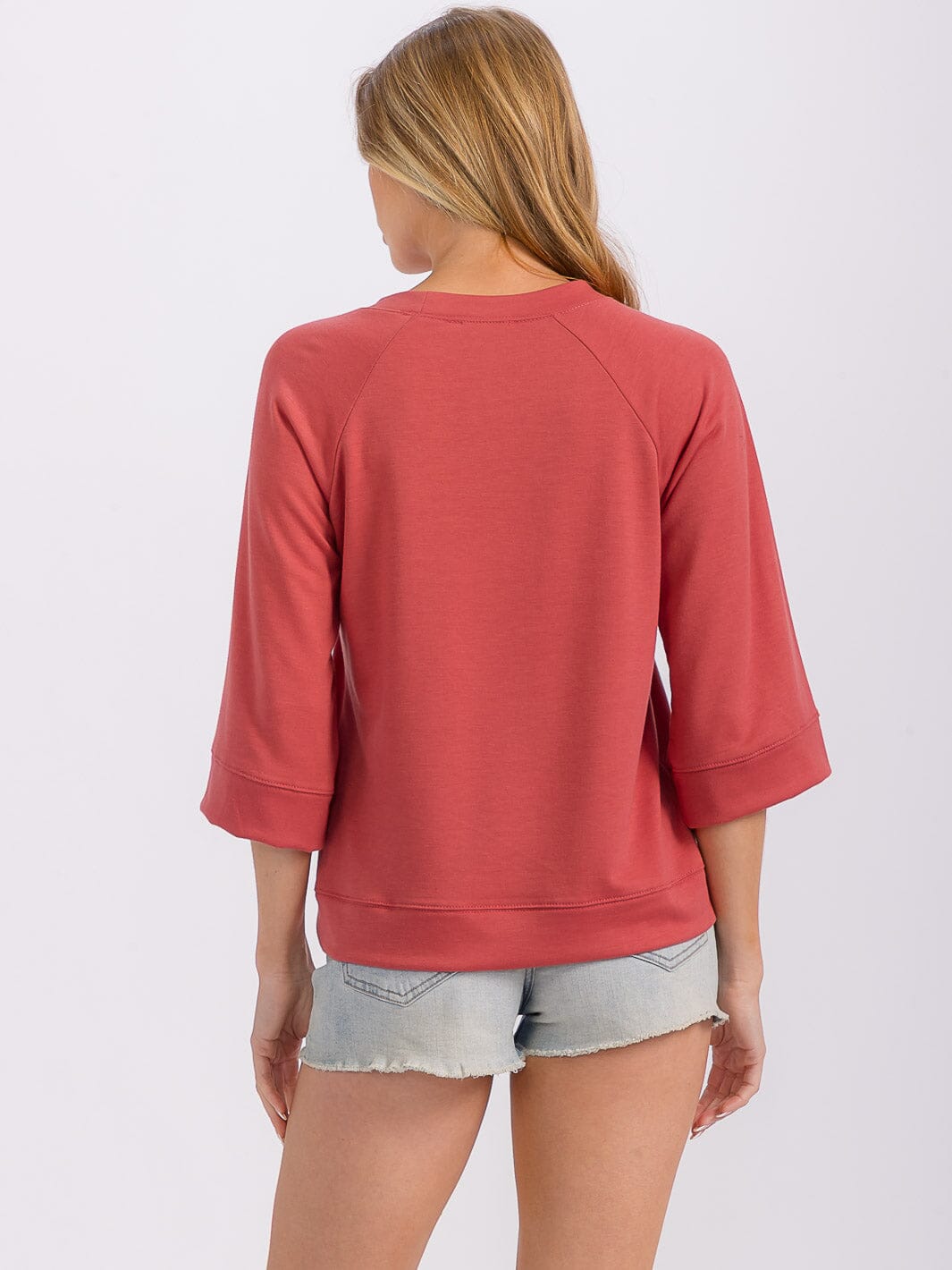 WOMEN'S 3/4 SLEEVES SOLID TOP