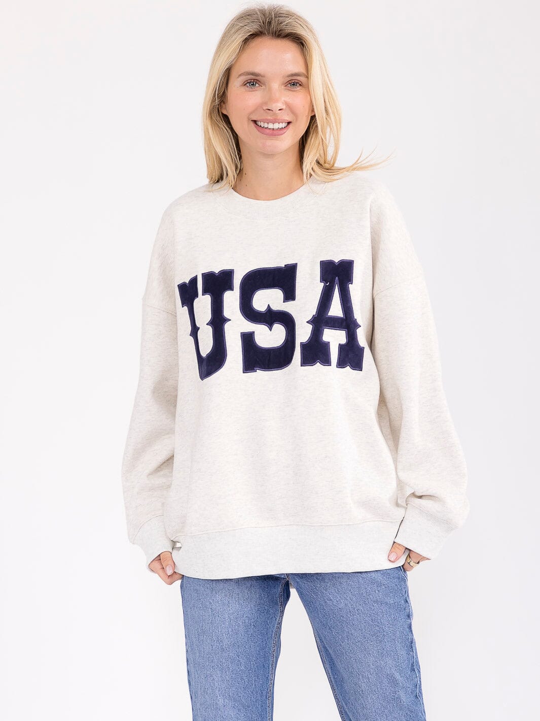 WOMEN'S LONG SLEEVE GRAPHIC PULLOVER SWEATER