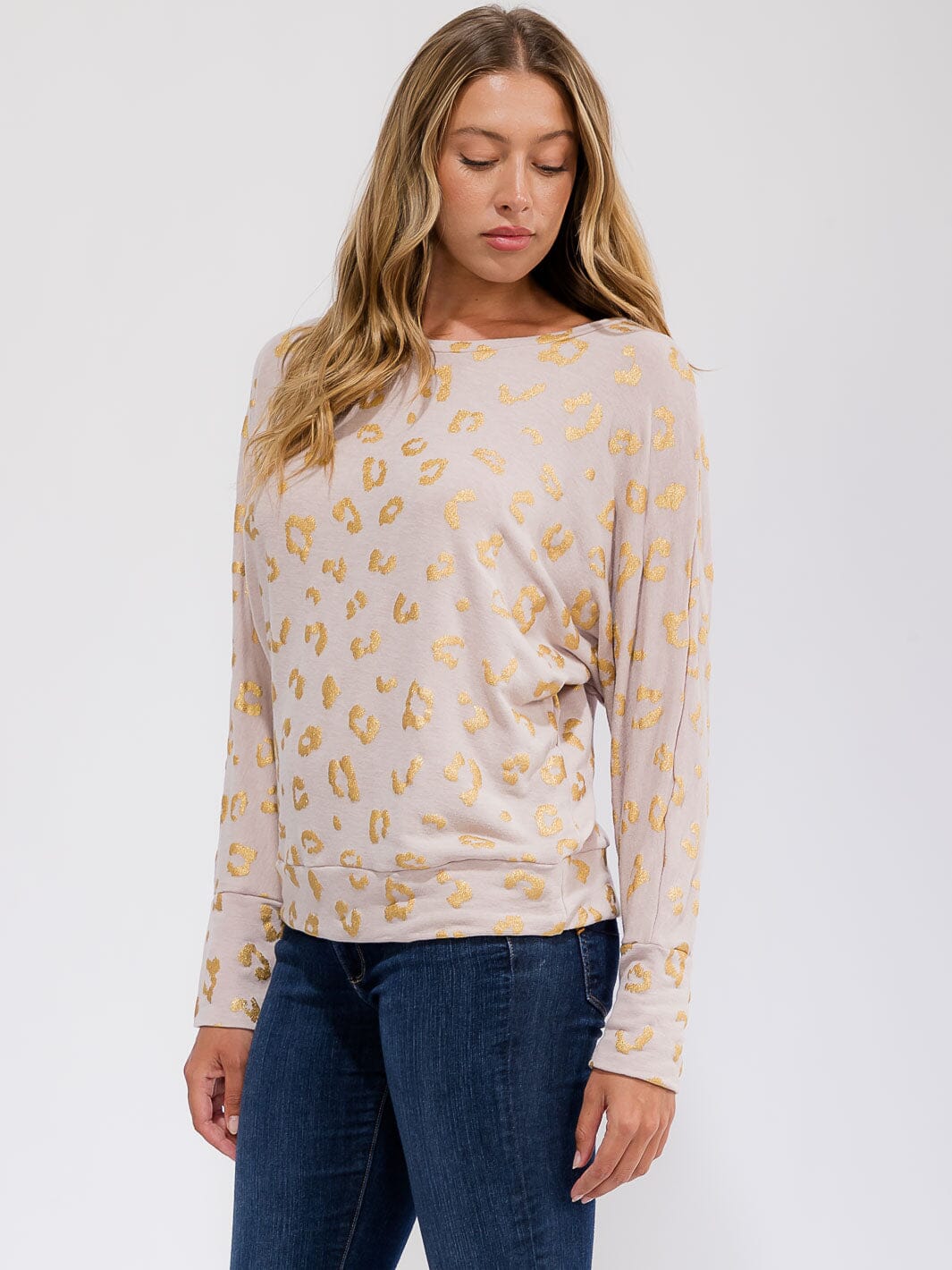 WOMEN'S LONG SLEEVE SHIMMER ANIMAL PRINT TOP